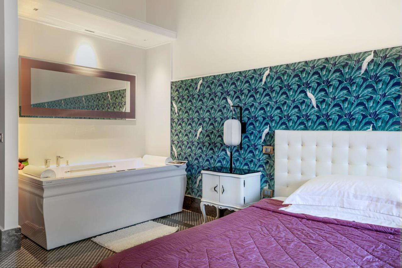 Bed and Breakfast Manzoni 46 - Ospitalita Siciliana Милаццо Экстерьер фото