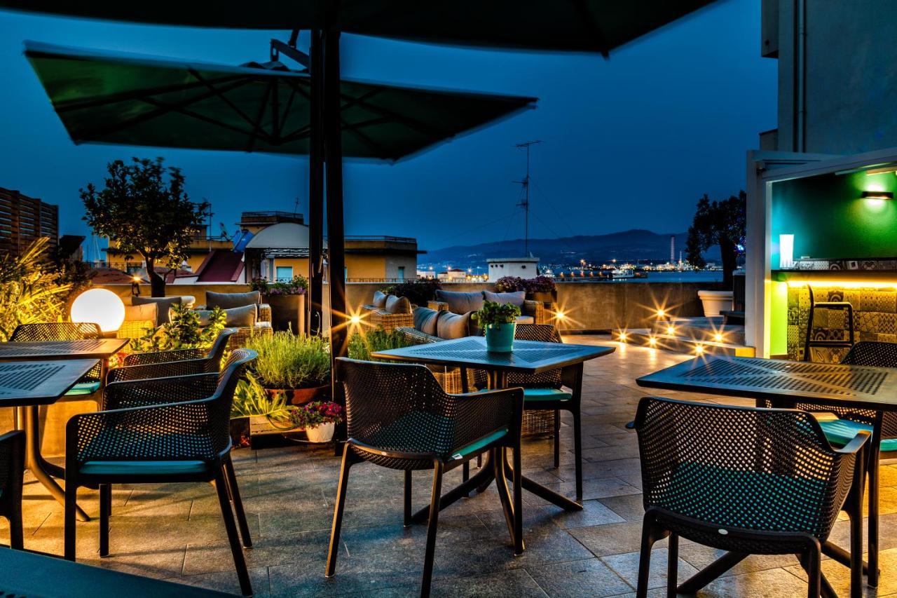 Bed and Breakfast Manzoni 46 - Ospitalita Siciliana Милаццо Экстерьер фото